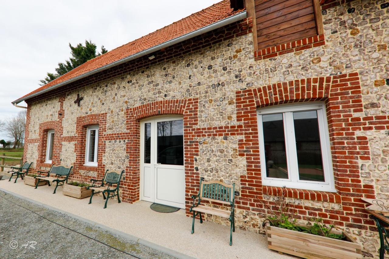 La Grange Aux Hortensias Thiergeville Dış mekan fotoğraf